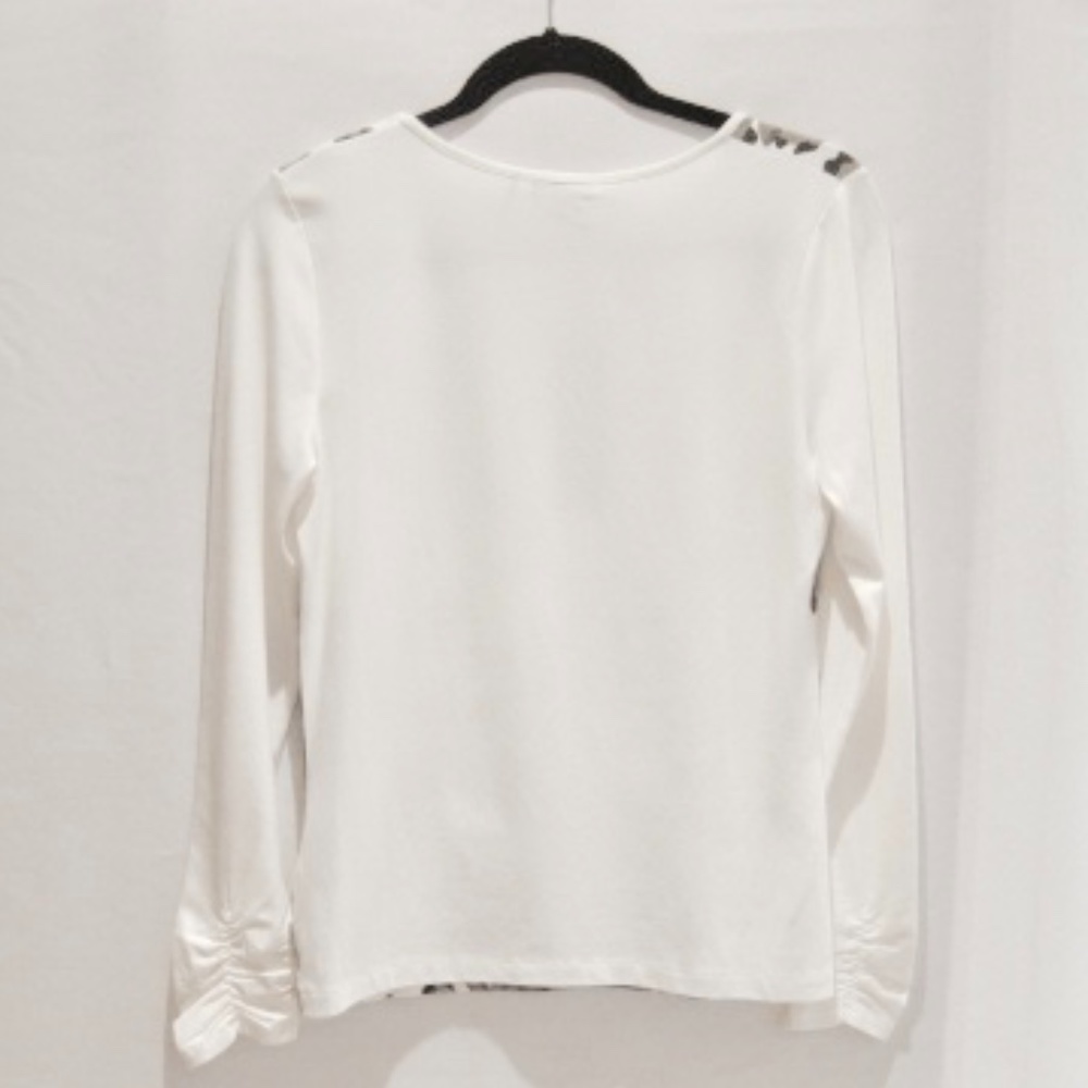 TRICOTTO Printed Top - Picture 2 of 7
